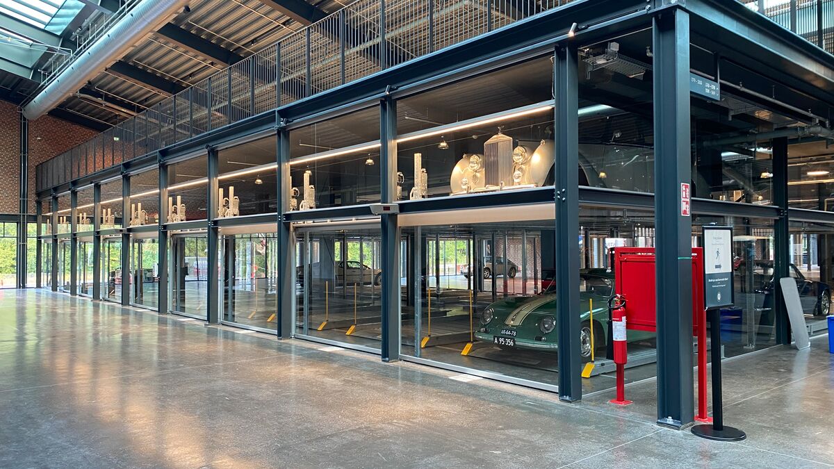 Side view of a semi-automatic parking system in the museum