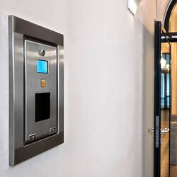 08bedienterminalfoyer.jpg