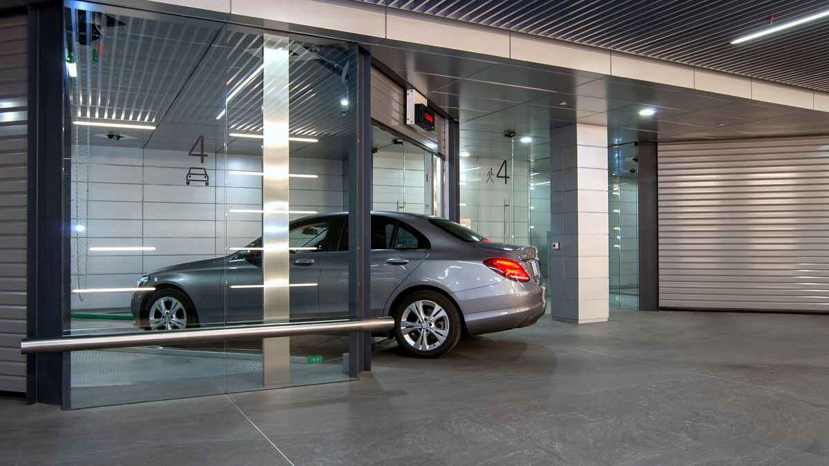 Parking system from the inside