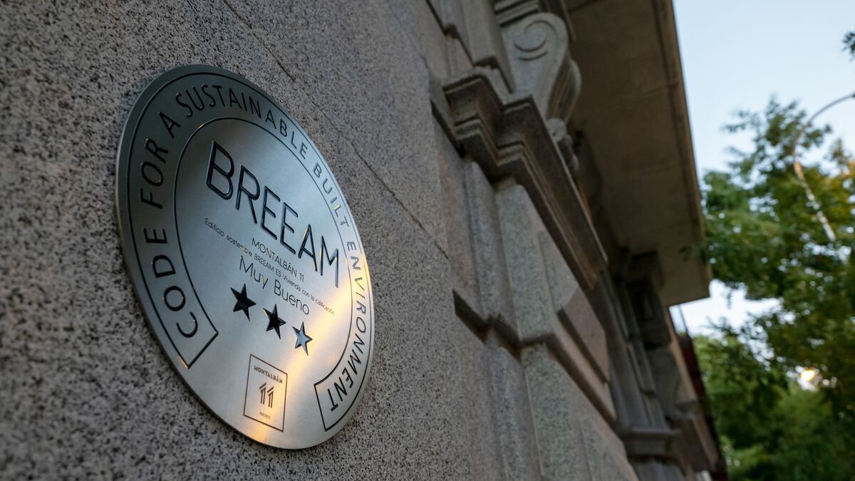BREEAM certification plaque on a building wall