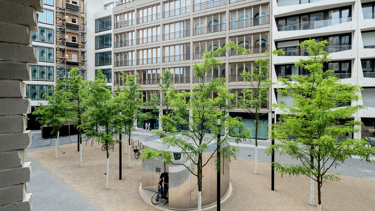 Aerial view of a bicycle parking system in Berlin
