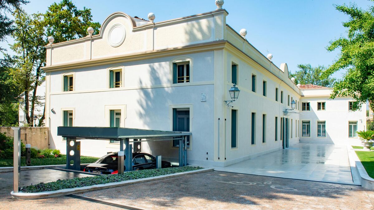 1653039749-7174_3-project-car-lift-bassano-del-grappa-18.jpeg
