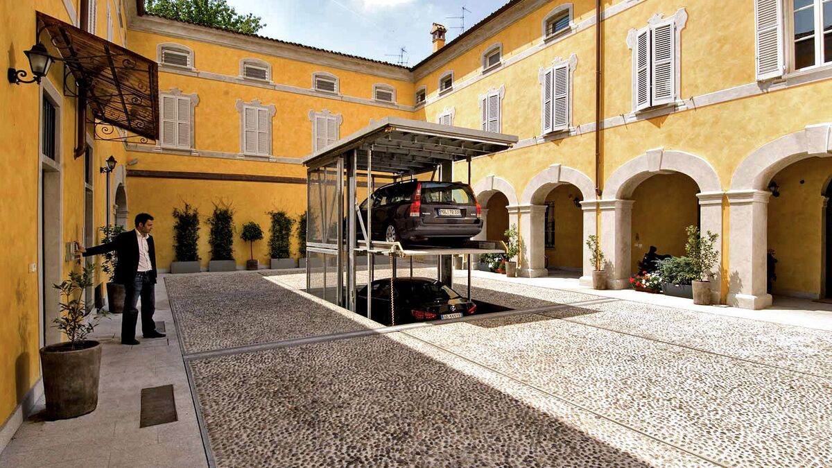 woehr-parklift462-carparkingsystem-autoparksystem.jpg