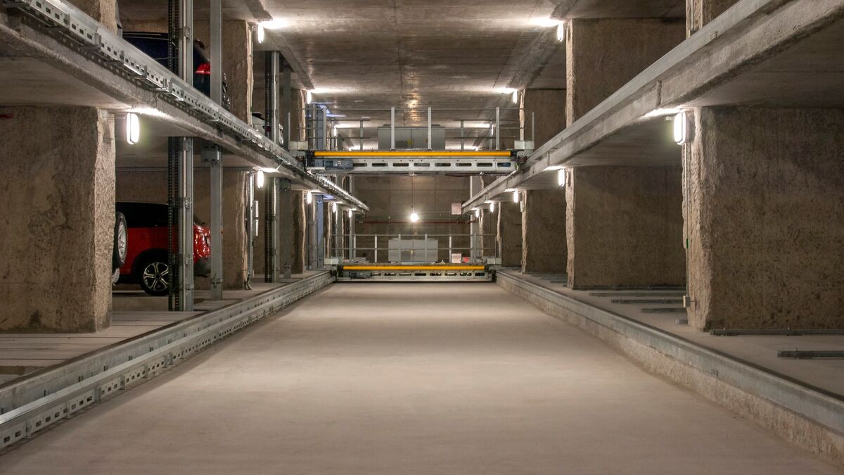 Parking system from the inside