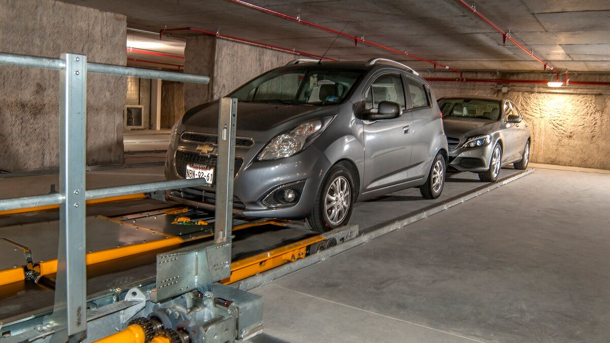 Parking system from the inside