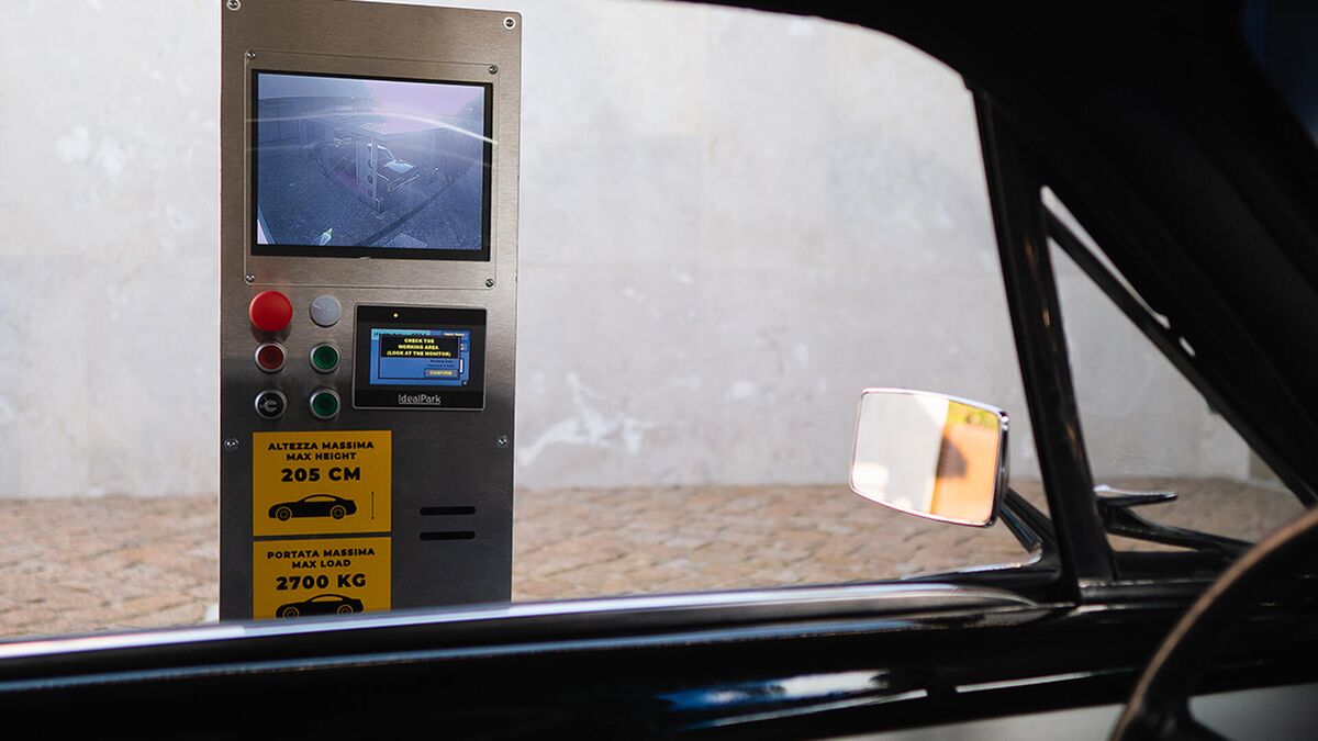 1653039841-6054_3-ascensore-per-auto-a-scomparsa-27.jpg