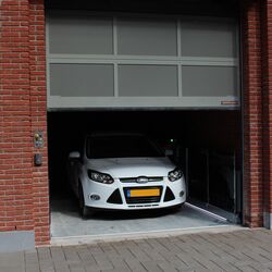 1462783318-68_1-1302211-amsterdam-carlift-v07-2-stops.jpg