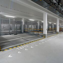 Overview of the WÖHR Parklifts in the underground car park